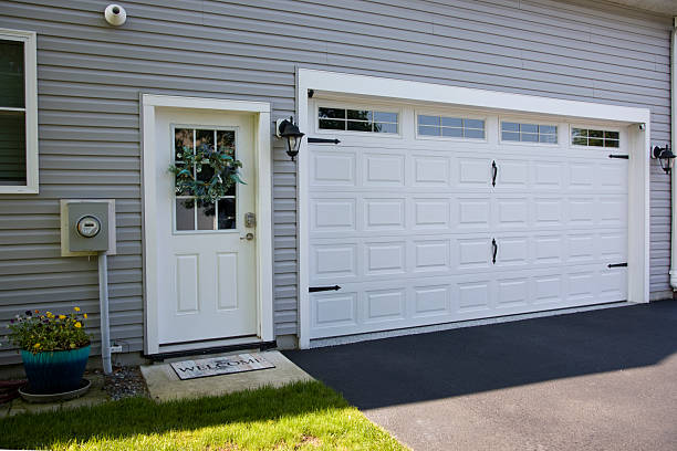 24/7 Emergency Garage Door Roller Replacement experts in Little Rock, AR